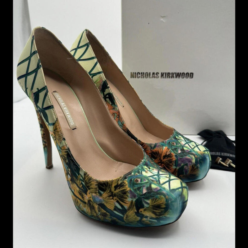 Nicholas Kirkwood Satin Cloth Tropical Bird Pumps 39.5 Eu, 9.5 Us